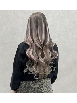 ロンド レア 天神大名店(Lond Le’a) 成人式前にケアブリーチハイトーン♪