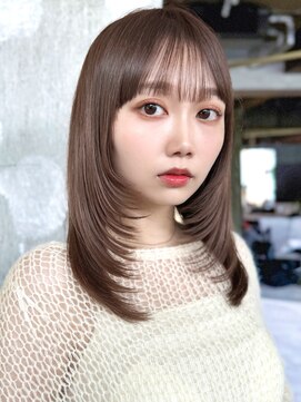 ロビー 表参道(ROBBY) ミディアムレイヤーカット/20代30代40代/顔周りカットワンカール