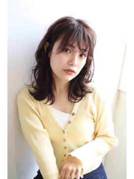 ミディアムボブ