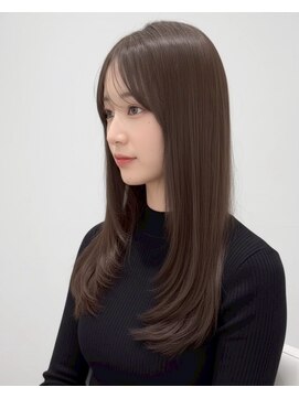 ナチュラルストレートロング