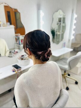 ルノンルージュ(Renon Rouge) ゆるふわシニヨン