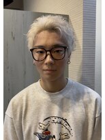 フィーカ(Fika)&nbsp;ホワイトスパイキーショート