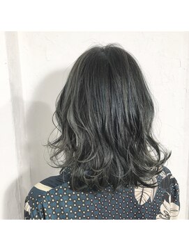 アンフィドットドゥルドゥ(AnFye.dueldo) 【AnFye.dueldo 外ハネ ×インナーブルーオリーブ】