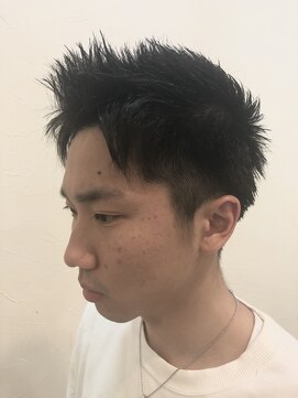 エッセンス(essence) 【essence】アップバング×ベリーショート