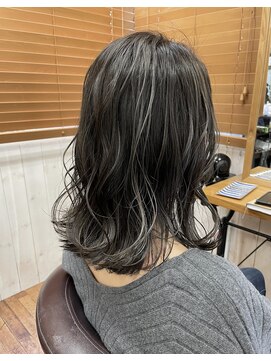 ナナシ(nanac) グレージュ コントラストハイライト