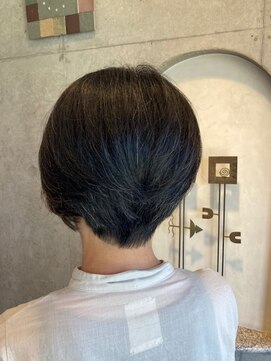 美容室 ル クラージュ 顔周りに軽さのあるショートボブ♪