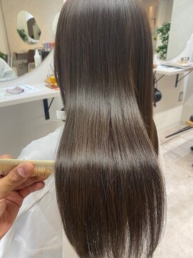 クオン 今泉(quon) 【DAISUKE】酸性ストレート　-天神 今泉 薬院-