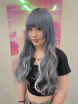 ティントバイアロブリーチ 大阪梅田(tint by alo bleach) 【Fumina】アイスブルー×エクステインナー《大阪梅田駅》