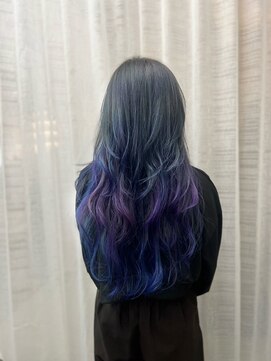 イリ(Ili) グラデーションカラー