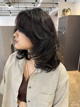 メリー オオサカ(Merly Osaka) バタフライカット