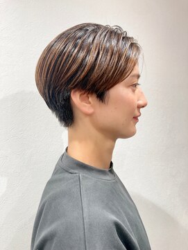 オンカン(onkan) ハンサムショート/白髪ぼかしカラー/頭浸浴