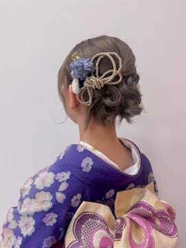 エム インターナショナル 春日部本店(EMU international) 振袖に合うカチモリ風アレンジ