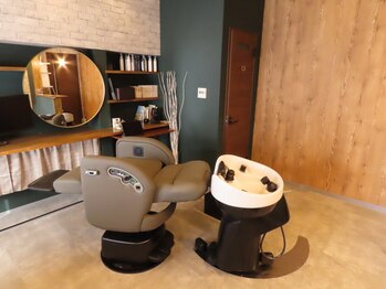 エナ(Ena)の写真/【入替制】店内の雰囲気、接客の距離感など…居心地の良さが好評◎自宅に帰ってからも綺麗なスタイルに!