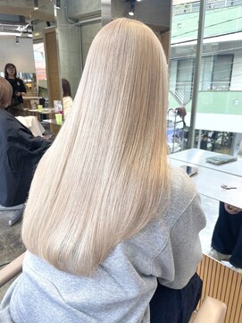 サンクプロジェクト(cinq PROJECT) 原宿韓国顔まわりホワイトベージュミルクティーベージュ