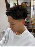ビジネススタイル　ニュアンスラルフカール　テーパーフェード
