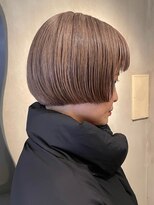 スレイ(SLAY) 前上がりショートボブ