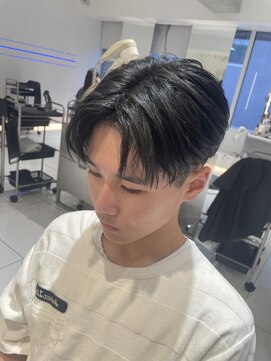 レイズ 国分寺店(RAYS) メンズカット・センターパート・ツーブロック[国分寺]