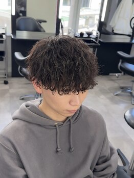 ウノ(U.No.)の写真/[長野駅徒歩1分]トレンド×男らしさをMIXした最新Style！再現性も高く自宅でのセットも簡単に。