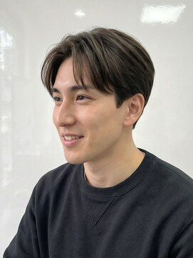 クラン(clan) ニュアンスパーマ、MEN’S HAIR 、刈り上げセンターパート