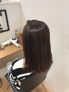 キレイ 水無瀬店(Kirei) モカブラウン