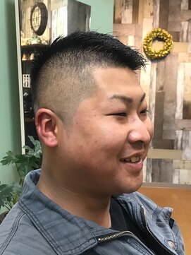 髪師 稲垣 暑くなってまいりました。男スタイル