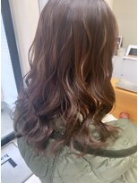 リリィ(LILY)&nbsp;セミロング　×  ナチュラルカラー