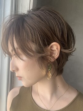 エメ(EME) 色気のある抜け感ショート　Taiki