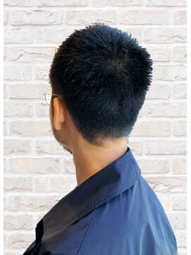 オールデイハローズ(ALL DAY HELLO'S) 30代黒髪ベリーショート束感短髪刈り上げビジネス【河原町】