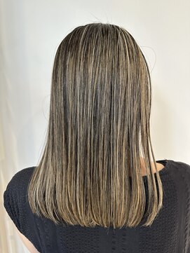 プラスシー(+C) 大人の地毛ハイライトカラー/福岡脱白髪染め/福岡白髪ぼかし