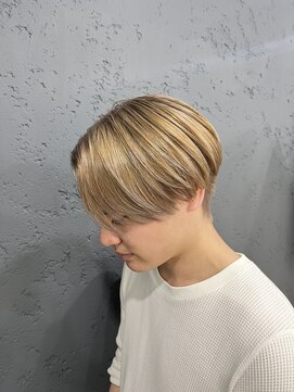 プライズ アイリス 池袋東口店(prize Iris) メンズ/ブリーチセンターパート/メンズハイトーン/池袋