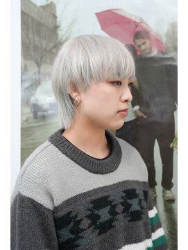 マーシー(MAAAAAC) 【MAAAAAC】ホワイトブロンドウルフ