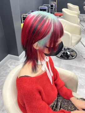 ホワイト 梅田(white) #レイヤーウルフ×ルーツカラー/ミント×赤×黒