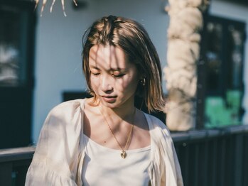 ディア 藤沢(diar)の写真/今はお洒落しながら白髪を楽しむ、生かせる時代へ。