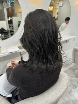 ベル(Velle) グレージュカラー