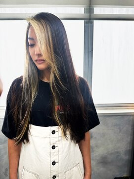 モノ アンド イニ(Mono & inni) フェイスフレーミング