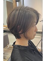 ハーツ(Heart's) 白髪ぼかし/イメチェンヘアスタイル/前髪カタログ/ショートボブ