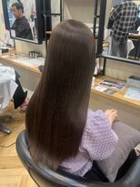 アルター(aL ter)&nbsp;オリーブベージュ［グランマッシュ/デザインカラー］長野歌穂