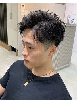 ヴェルデ(VERDE) ニュアンスフェザーパーマ