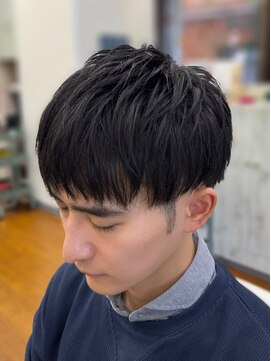 ヒーロー(HERO) 【好印象!定番黒髪ショート】20代/30代/40代/50代