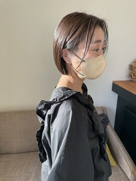 マレ(malet.) くすみブラウンのボブ