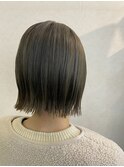 切りっぱなし×Wカラーアッシュ