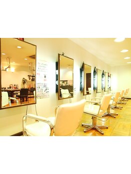 《元町西友すぐ/駐車場有》丁寧なカウンセリングと高い技術力が人気の隠れ家サロン*大型店が苦手な方にも◎