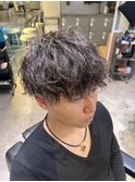 刈り上げセンターパートフェザーパーマサーフカール