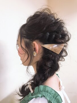 ラニ(Lani) サイド編み下ろし