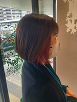 ルーブル(LOUVRE)&nbsp;【Hitomi】40代大人魅せインナーカラー｜白髪ぼかしカラー