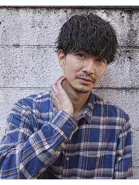 大人ハーフアップバングツイストスパイラルパーマ