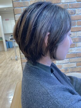 ヴィサージュクルー(VISAGE crew) ひし形なショートデザイン!