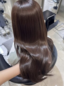 ユーフォリア 池袋東口駅前店(Euphoria) 【MITSUKI指名限定】深みのあるココアブラウン/上品韓国スタイル