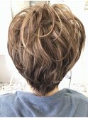 白髪ぼかしハイライト　ショート