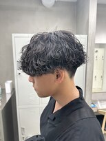 再現性高い波巻きスパイラルパーマ×刈り上げマッシュ